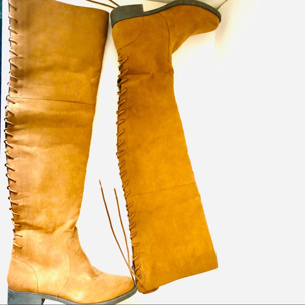 (NWOT) Knee Boots